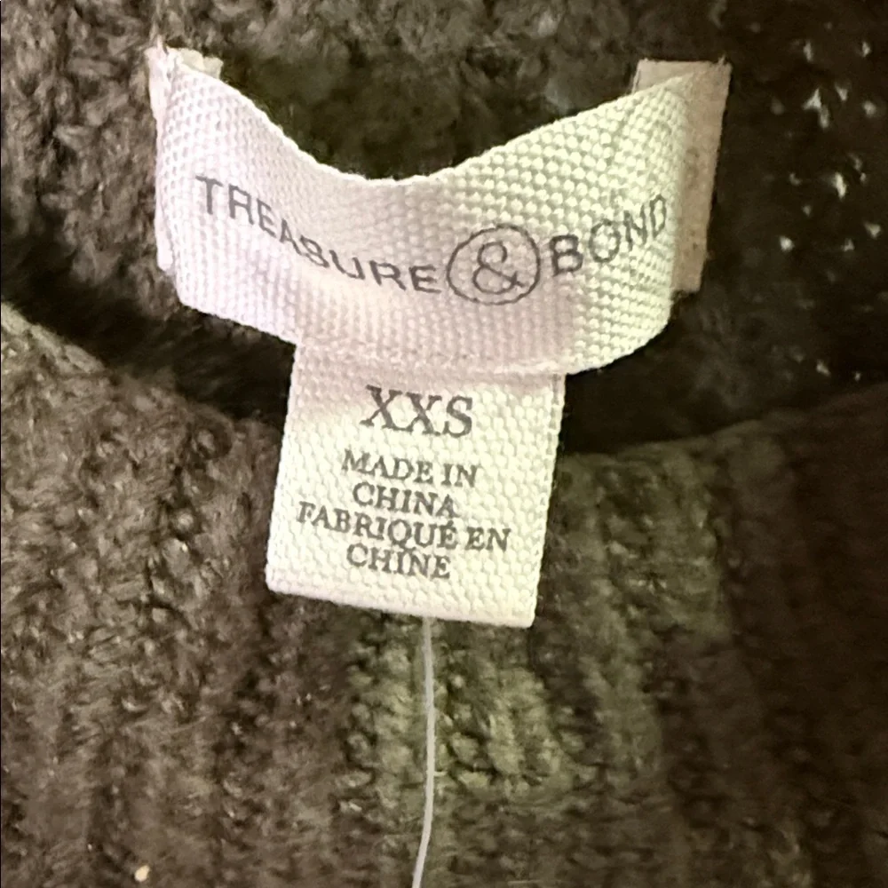 Treasure & Bond Olive Green Sweater - Picture 4 of 4